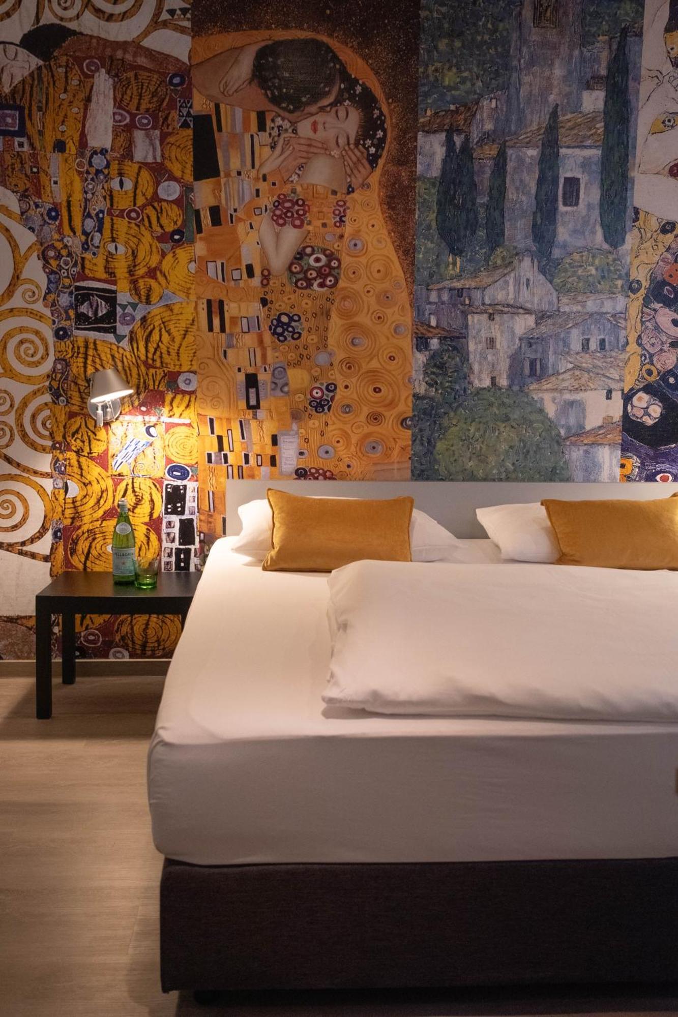 Hotel Ottheinrich Вайнхайм Экстерьер фото